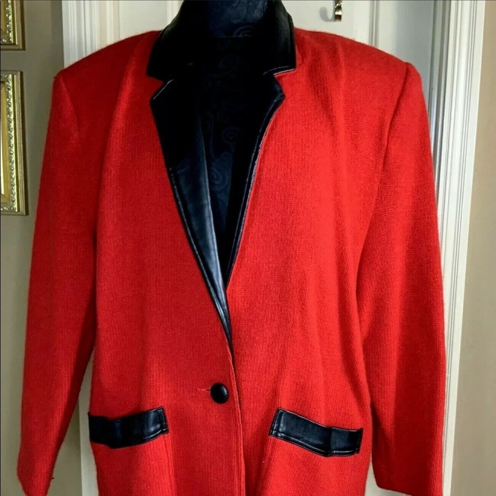 I B Diffusion Coat Lambs Wool Angora Red #E5